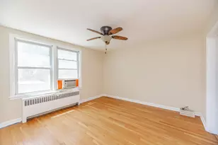 1143 E 50th St, Chicago, IL 60615 - Photo 9