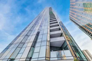 211 N Harbor Dr, Chicago, IL 60601 - Photo 5