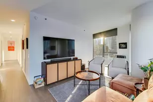 211 N Harbor Dr, Chicago, IL 60601 - Photo 27