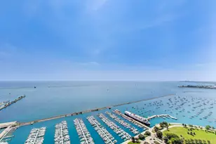 211 N Harbor Dr, Chicago, IL 60601 - Photo 79