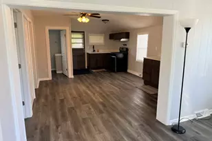 3634 Sangamon St, Steger, IL 60475 - Photo 7