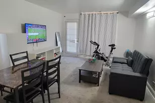 2501 W Touhy Ave, Chicago, IL 60645 - Photo 9