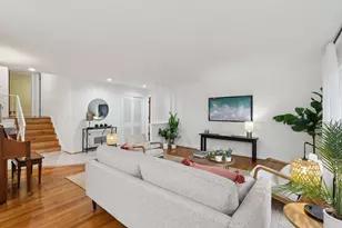 3836 W Estes Ave, Lincolnwood, IL 60712 - Photo 7