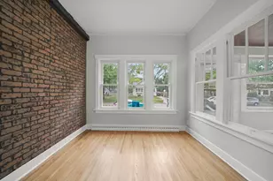 1009 Augusta Ave, Elgin, IL 60120 - Photo 25