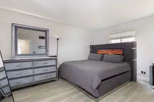 706 Keller St, Plano, IL 60545 - Photo 13