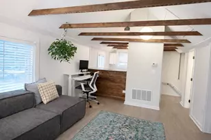 816 Fargo Blvd, Geneva, IL 60134 - Photo 3