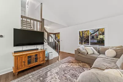 1717 Drake Court, Naperville, IL 60565 - Photo 7