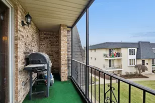 15724 Foxbend Ct, Orland Park, IL 60462 - Photo 3