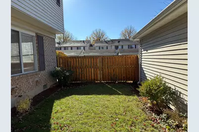 [Address not provided], Woodridge, IL 60517 - Photo 5