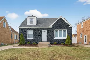 6046 N Oriole Ave, Chicago, IL 60631 - Photo 1