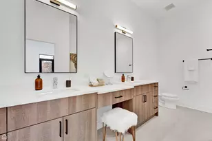 1612 W Hastings St, Chicago, IL 60608 - Photo 11