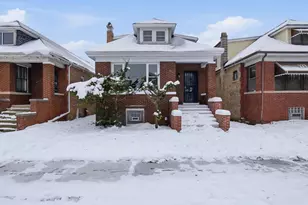 8011 S Dante Ave, Chicago, IL 60619 - Photo 1