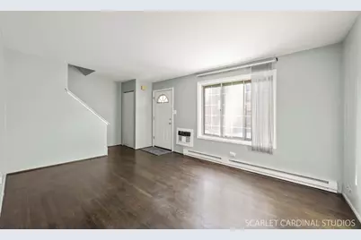 1S213 Holyoke Lane, Villa Park, IL 60181 - Photo 3