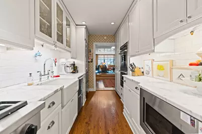 26 E Scott Street #3, Chicago, IL 60610 - Photo 17