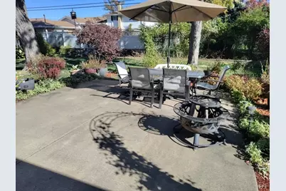 9137 S 88th Avenue S, Hickory Hills, IL 60457 - Photo 21