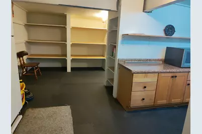 9137 S 88th Avenue S, Hickory Hills, IL 60457 - Photo 23