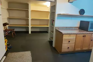 9137 S 88th Ave S, Hickory Hills, IL 60457 - Photo 23