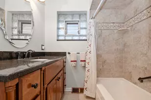 9137 S 88th Ave S, Hickory Hills, IL 60457 - Photo 11