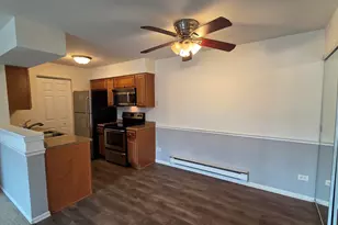 627 Virginia Rd, Crystal Lake, IL 60014 - Photo 3