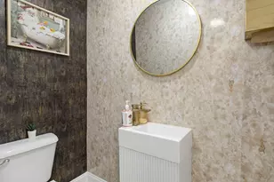 904 N California Ave, Chicago, IL 60622 - Photo 23