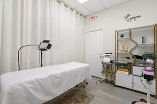 904 N California Ave, Chicago, IL 60622 - Photo 33