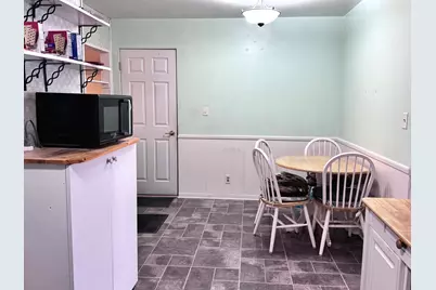 901 S Country Squire Drive, Urbana, IL 61802 - Photo 5