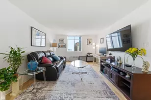 1339 N Dearborn St, Chicago, IL 60610 - Photo 3