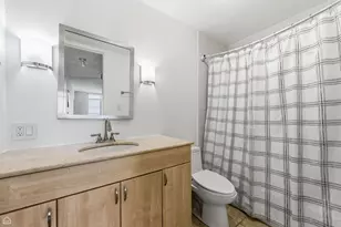 1339 N Dearborn St, Chicago, IL 60610 - Photo 9