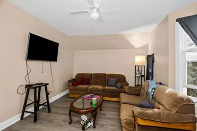4028 W Waveland Avenue, Chicago, IL 60641 - Photo 11