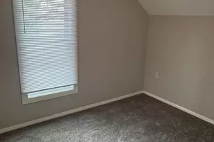 108 E Cleveland St, Heyworth, IL 61745 - Photo 11