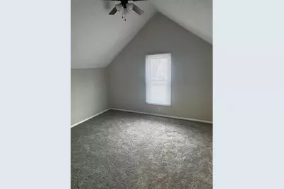 108 E Cleveland Street, Heyworth, IL 61745 - Photo 9