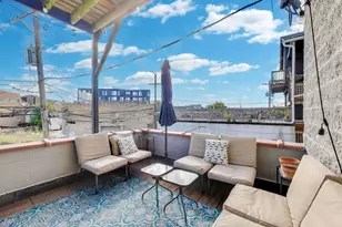 2317 W Belmont Ave, Chicago, IL 60618 - Photo 17