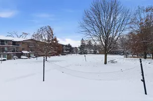 2556 Waterbury Dr, Woodridge, IL 60517 - Photo 27