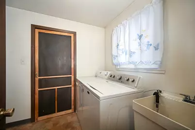 951 Chelsea Lane, Schaumburg, IL 60193 - Photo 11