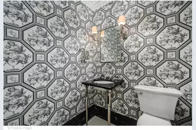 446 W Huron Street, Chicago, IL 60654 - Photo 9