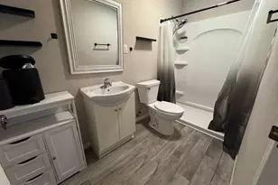 1206 Harvey Dr, Sterling, IL 61081 - Photo 9