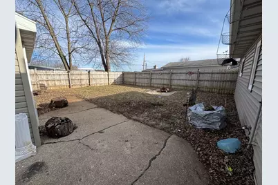 1206 Harvey Drive, Sterling, IL 61081 - Photo 5