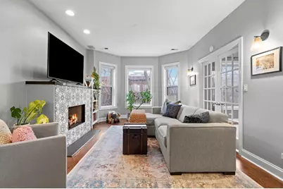 [Address not provided], Chicago, IL 60613 - Photo 3