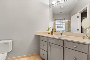 [Address not provided], Chicago, IL 60613 - Photo 9