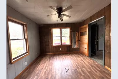 1221 June Street, Kewanee, IL 61443 - Photo 3