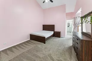 310 Spring Creek Cir, Schaumburg, IL 60173 - Photo 17