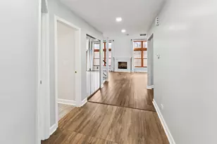 310 Spring Creek Cir, Schaumburg, IL 60173 - Photo 3