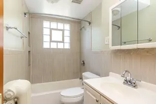 100 Belle Plaine Ave, Park Ridge, IL 60068 - Photo 15