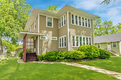 100 Belleplaine Avenue #1, Park Ridge, IL 60068 - Photo 1