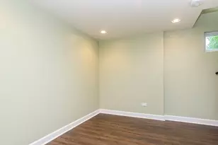 100 Belle Plaine Ave, Park Ridge, IL 60068 - Photo 17