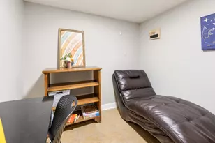 3809 N Kenmore Ave, Chicago, IL 60613 - Photo 39