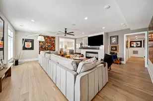 110 S Washington St, Naperville, IL 60540 - Photo 7