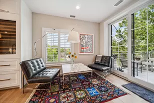 110 S Washington St, Naperville, IL 60540 - Photo 27