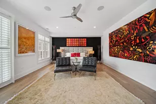 110 S Washington St, Naperville, IL 60540 - Photo 15