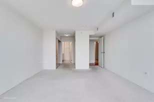 9725 Woods Dr, Skokie, IL 60076 - Photo 11